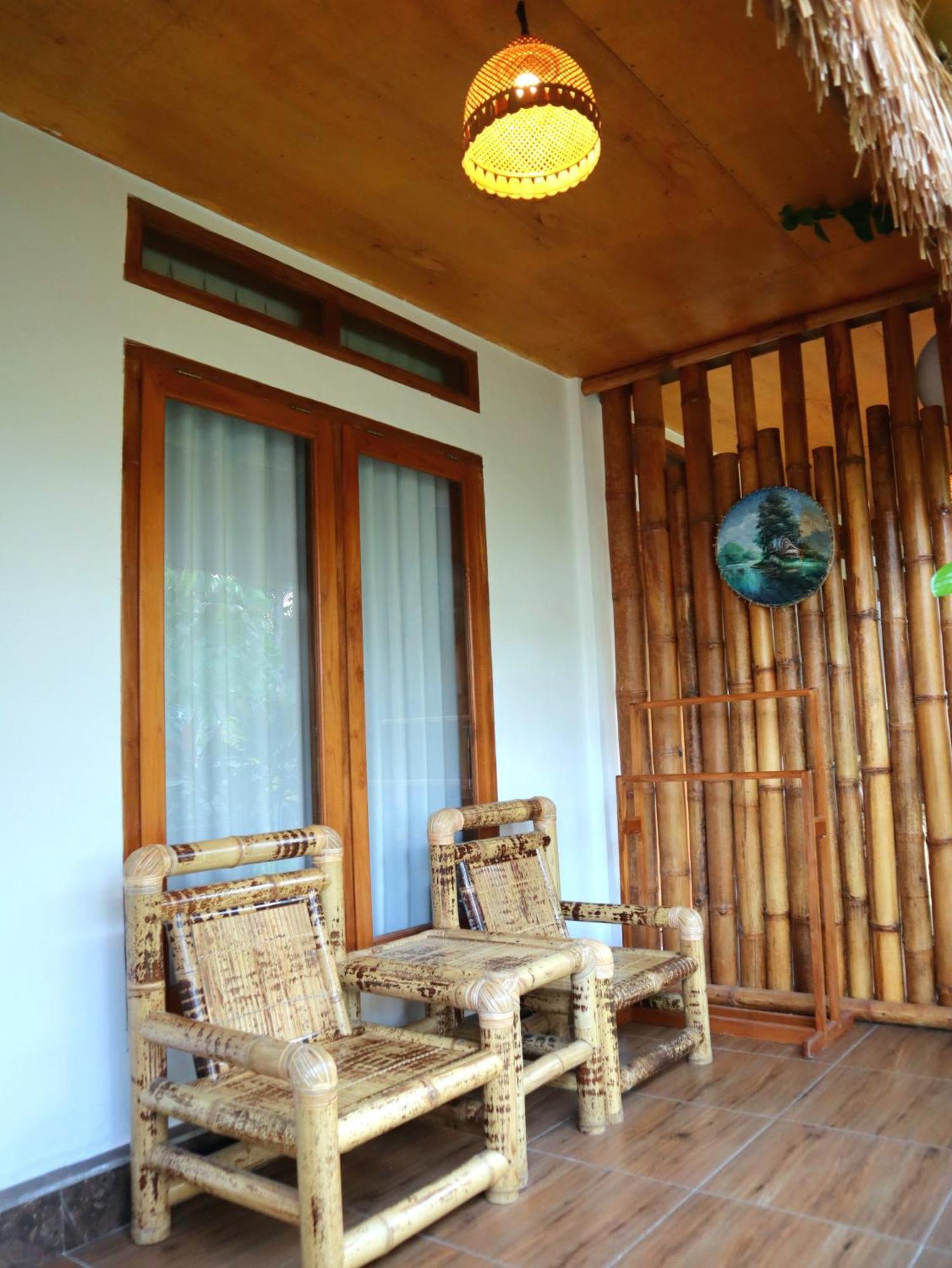 Peraja Bungalows Loyok Sangyang Quarto foto