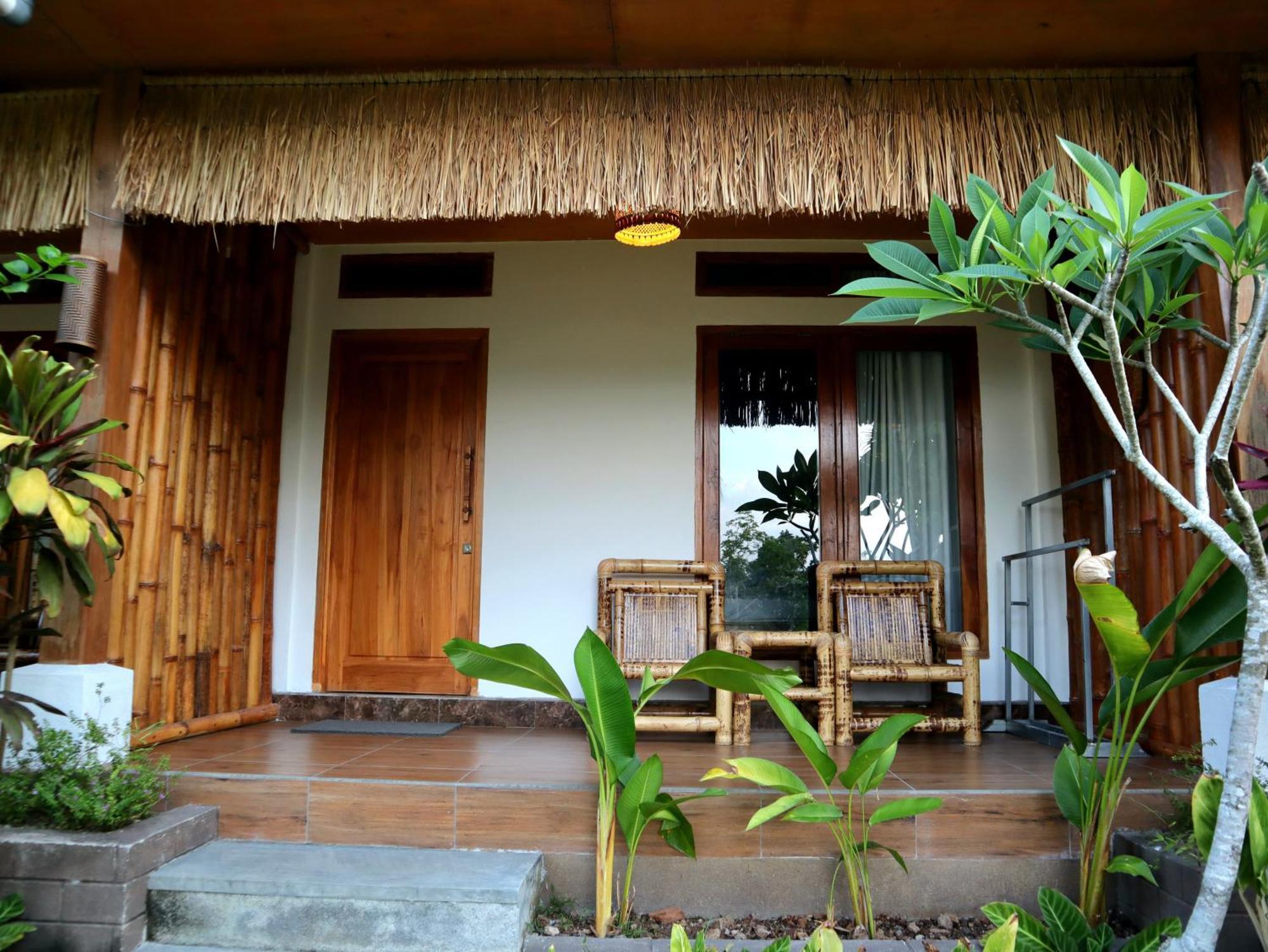 Peraja Bungalows Loyok Sangyang Quarto foto